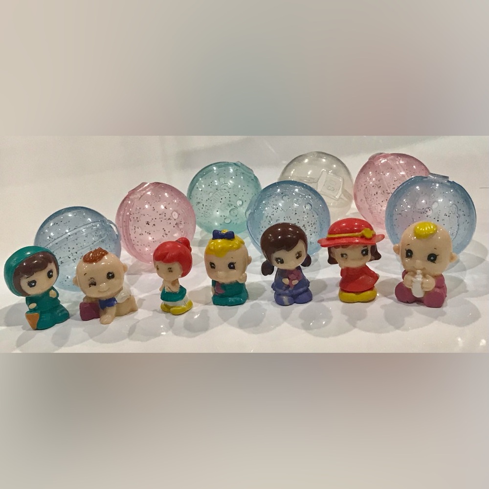 7 People Squinkies with Sparkly Bubbles